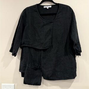🔥Christopher Calvin Black Women's Top Size M Like New🔥
